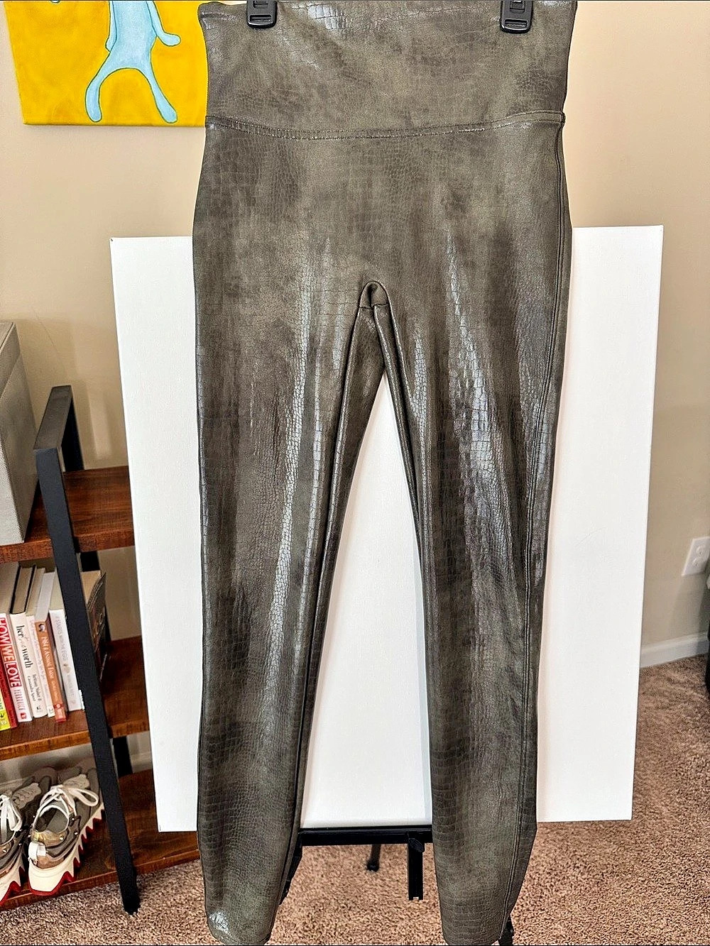 SPANX Faux Leather Croc Shine Leggings Gray Medium